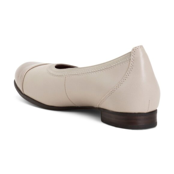 MUNRO Leather Mila Comfort Ballet Flats - Picture 2 of 2